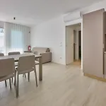 Apartman Jl Blue