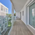 Jl Blue Apartman