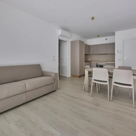 Jl Blue Apartment