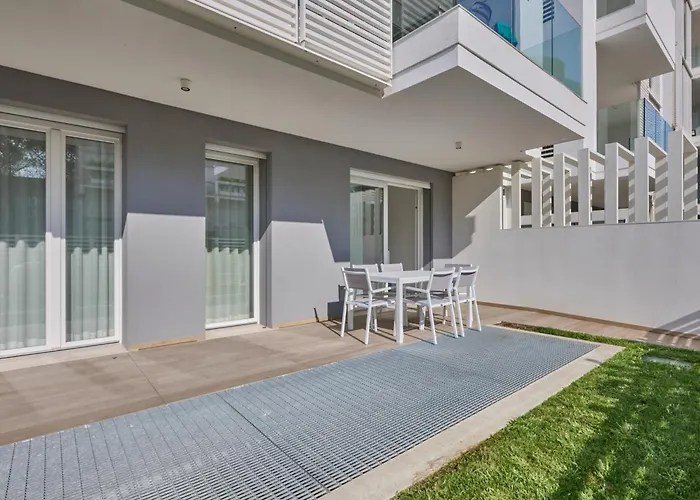 Jl Blue * Τζεσόλο Λίντο